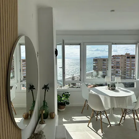 Perla Blanca Mit Pool Und Meerblick Torrox