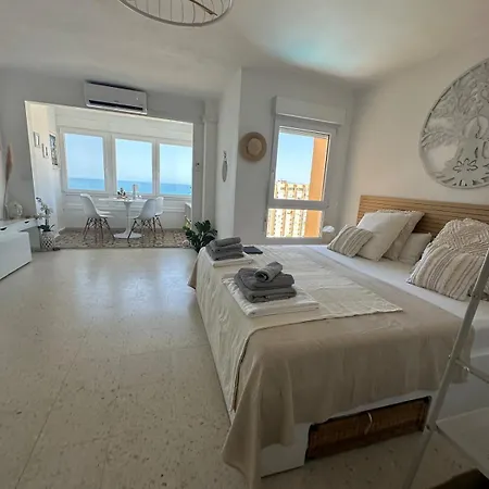 Perla Blanca Mit Pool Und Meerblick Apartamento Torrox